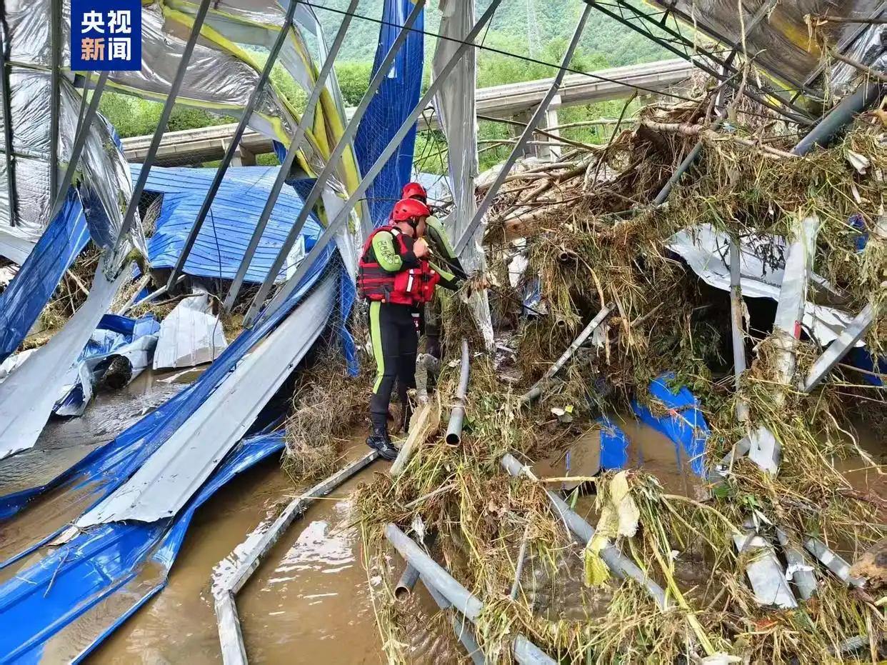 河南西峡极端强降雨致3人死亡5人失联 当地回应：失联人员为施