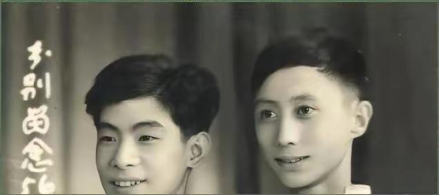 1948年淮海战场，一个国军少校的8岁儿子在溃败人潮中走失，41年后他穿上解放军