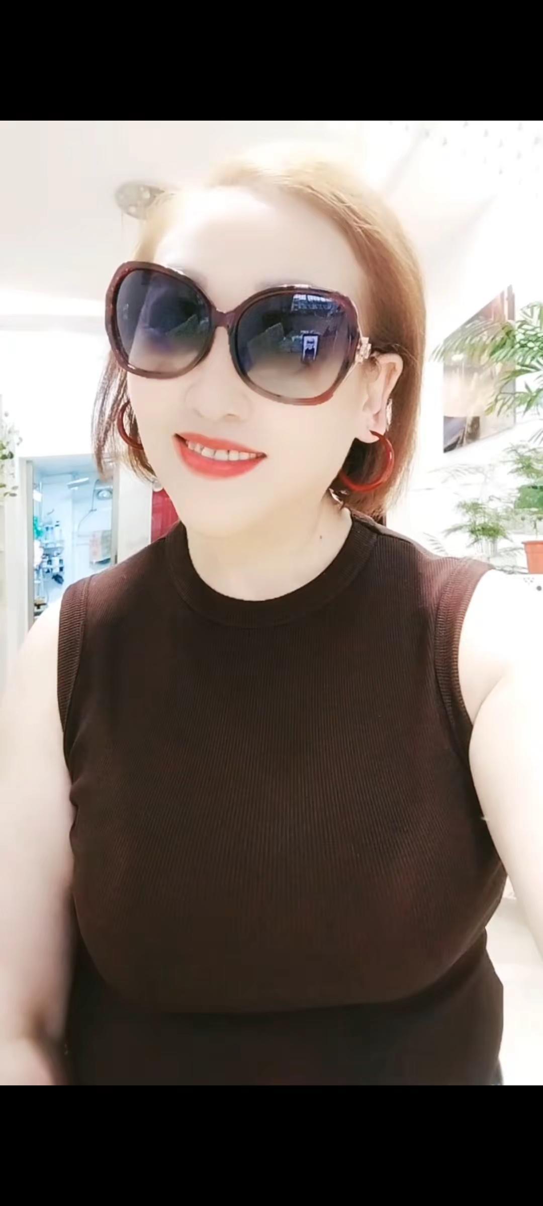 我的风格永远是限量版 🌹😊