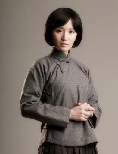 毛主席的一些亲属遭受了敌人的迫害
但这并不是因为毛主席的原因
而是因为他们坚定地