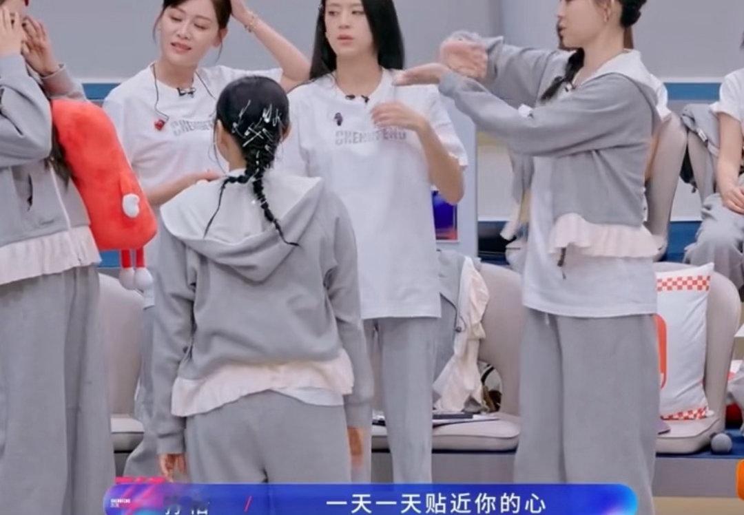 孙怡也被心愿便利贴洗脑了孙怡小考前满脑子全是心愿便利贴 孙怡演我 