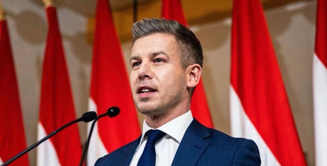 匈牙利可能要彻底倒向欧盟了。据报道，匈牙利新当选总理毛焦尔·彼得称: “匈牙利将