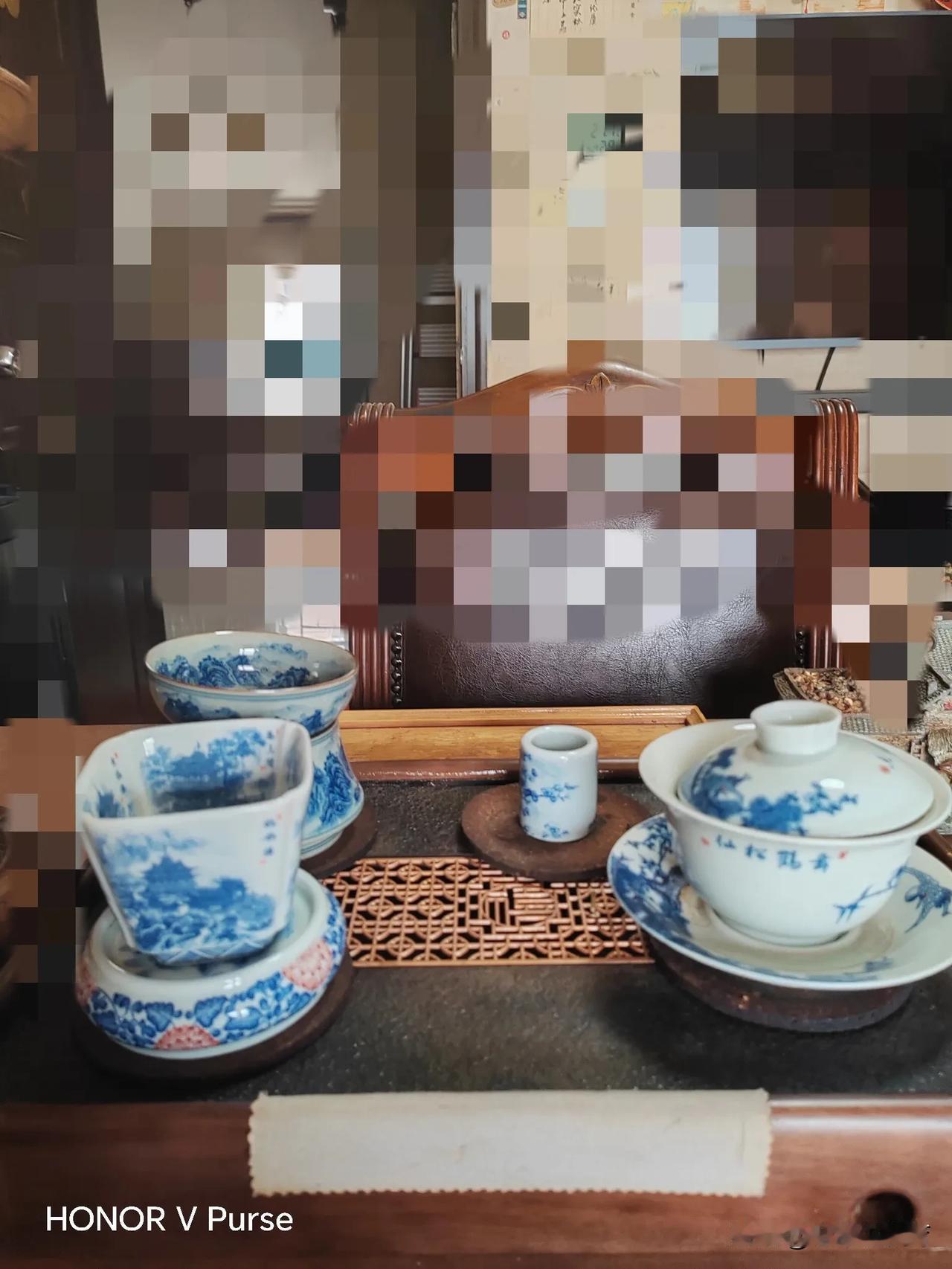 养鱼可以养眼，喝茶可以健身！