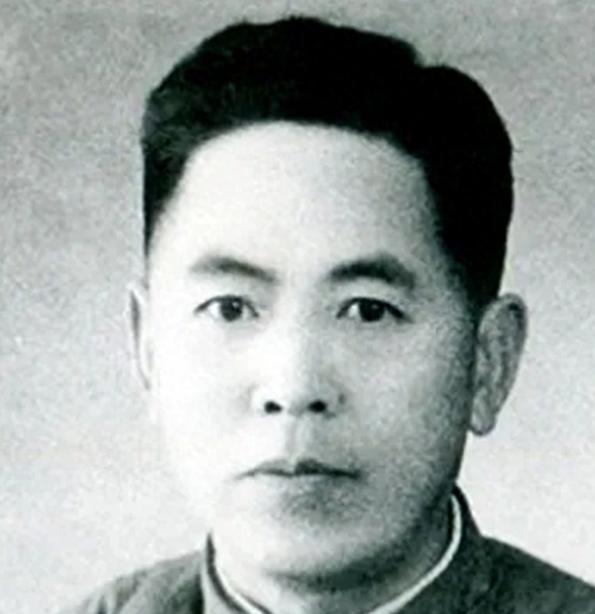 1944年，浙江土匪头目王鼎山，派出2名女土匪来到浙东抗日根据地，竟然希望新四军