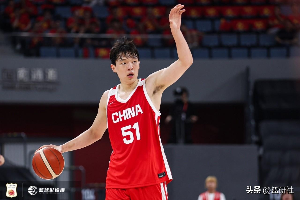 NBA球员在男篮世界杯预选赛上简直降维打击，杨瀚森例外

亚历山大:26分3板4
