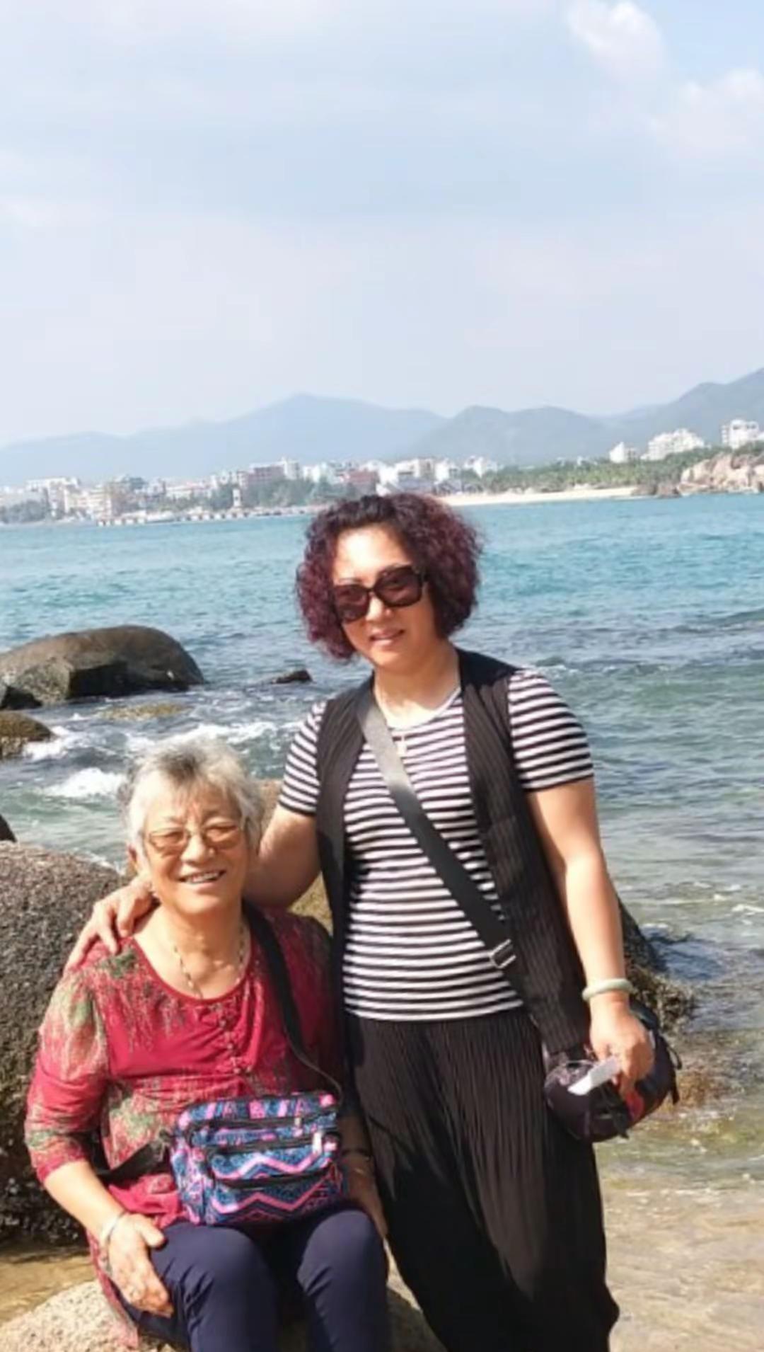 妈走了，有妈的日子是晴天；没妈的生活，只剩孤单和思念。生病时，最想念的是妈妈的怀