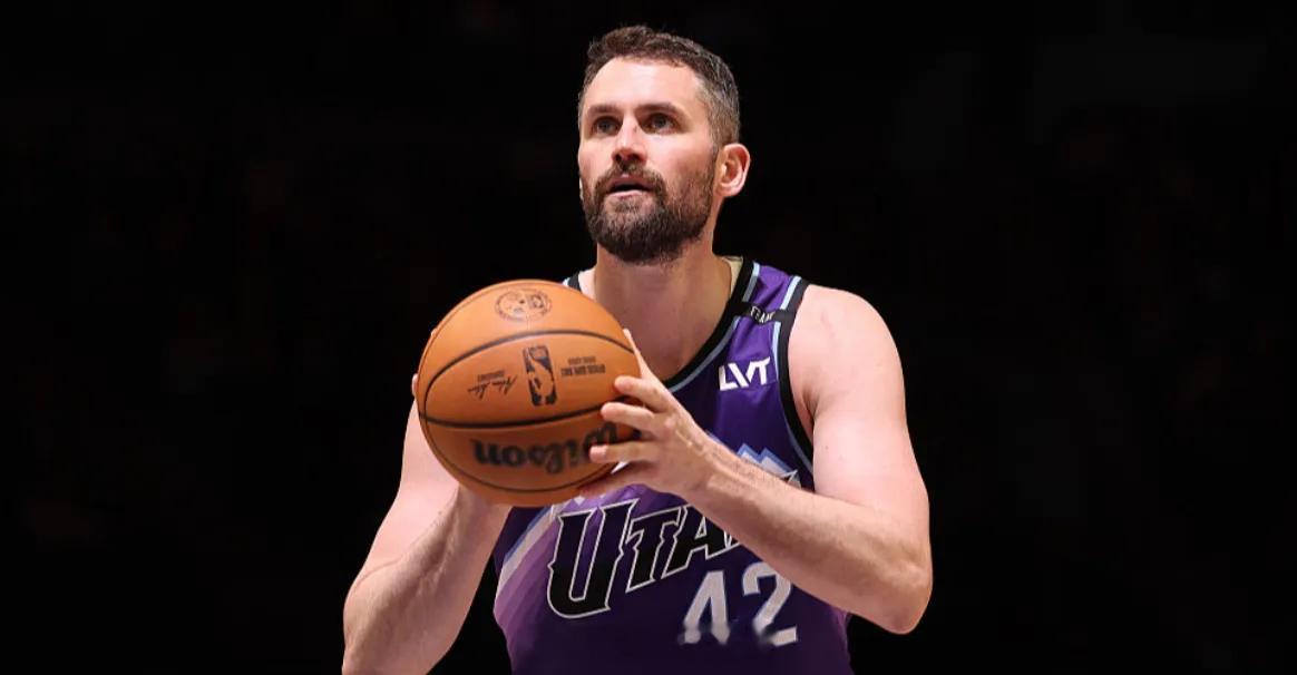 骑士正在物色另一名内线球员，ESPN记者Brian Windhorst在参加播客