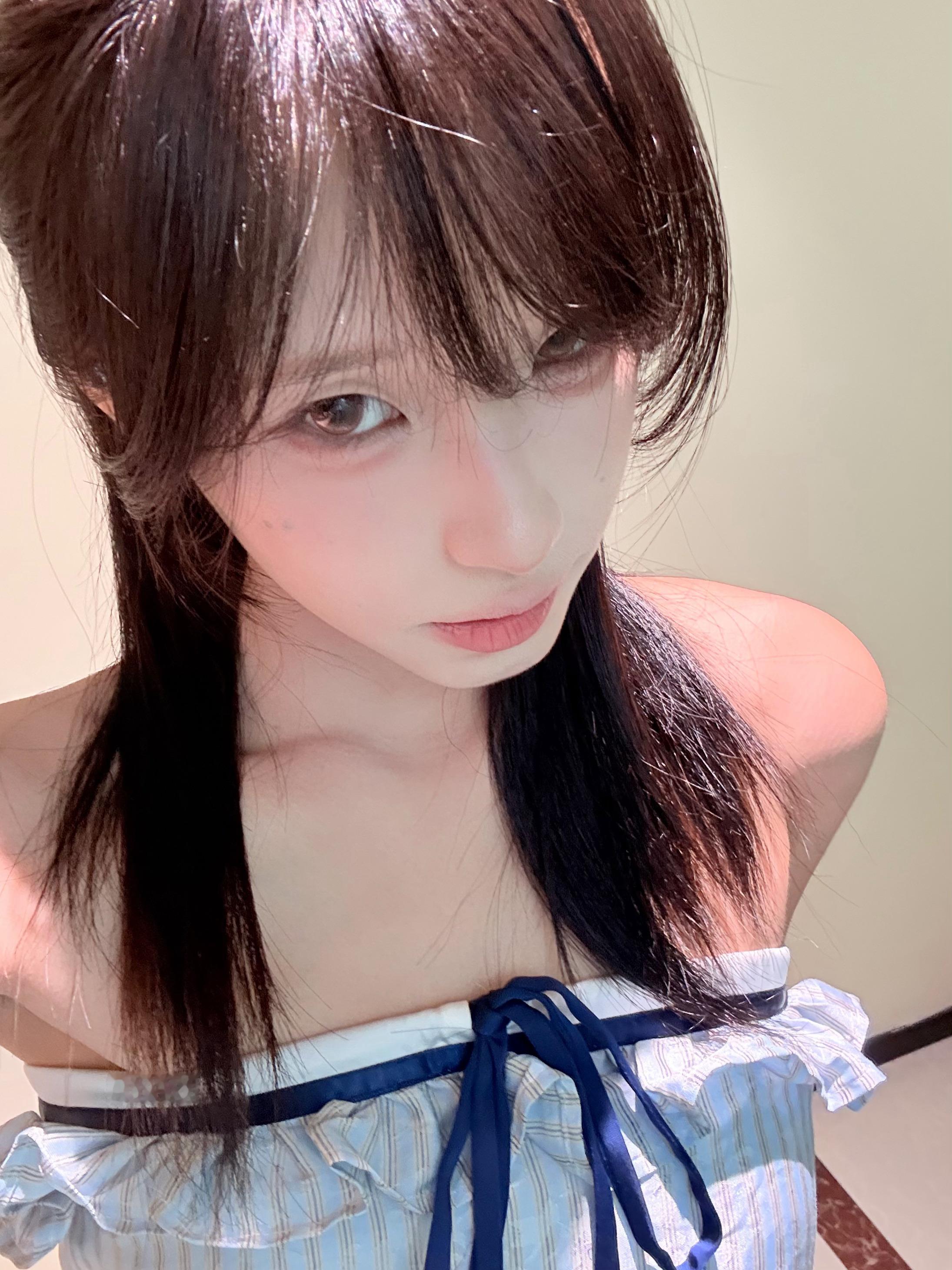 蓝 ​​​