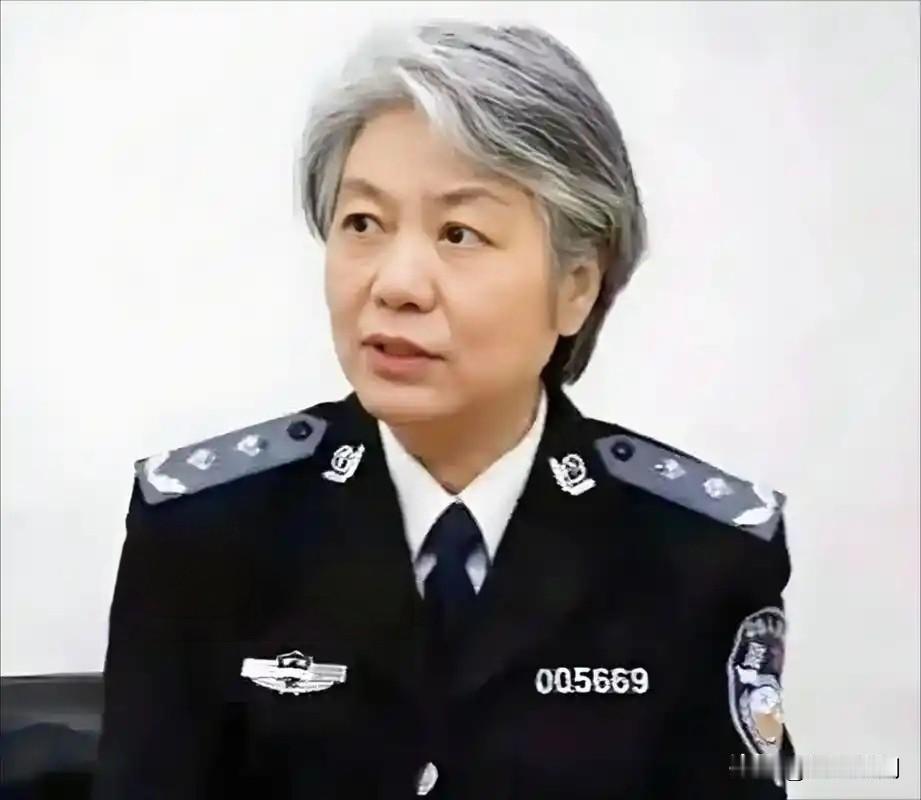 公安大学心理学家李玫瑾教授说：“婚姻最大的伤害不仅是出轨，还有习以为常的索取和麻