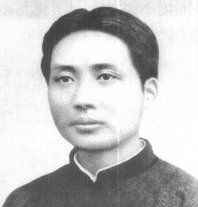 江山究竟是否该归毛主席所有？郭梓阁作为“老地主”，用真实经历聊聊这个话题！
19