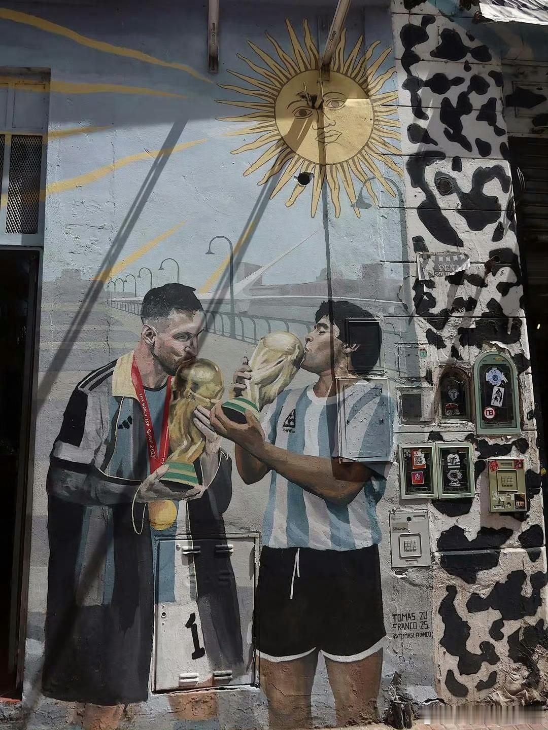 世界杯转播权再现中国式僵局别买了，我们都看国外的盗版！气死国际足联！ 