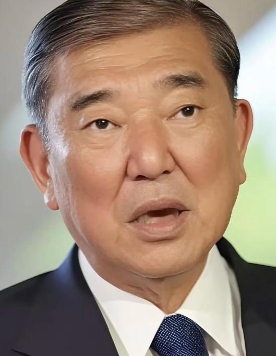 日本为何敢在钓鱼岛启用大型无人机？！

最近，日本可是有点 “不安分”。据日本媒