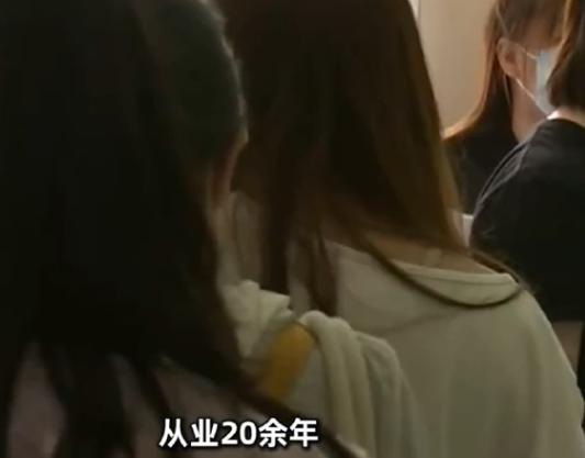 上海年轻姑娘和男友在一起，先后8次怀孕，8次全部流掉，等结婚想要孩子，身体已经彻