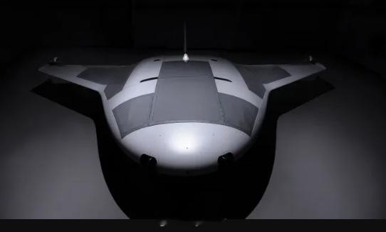 年初，DRAPA授予美国军火巨头诺·格公司“蝠鲼”(Manta Ray)无人潜航