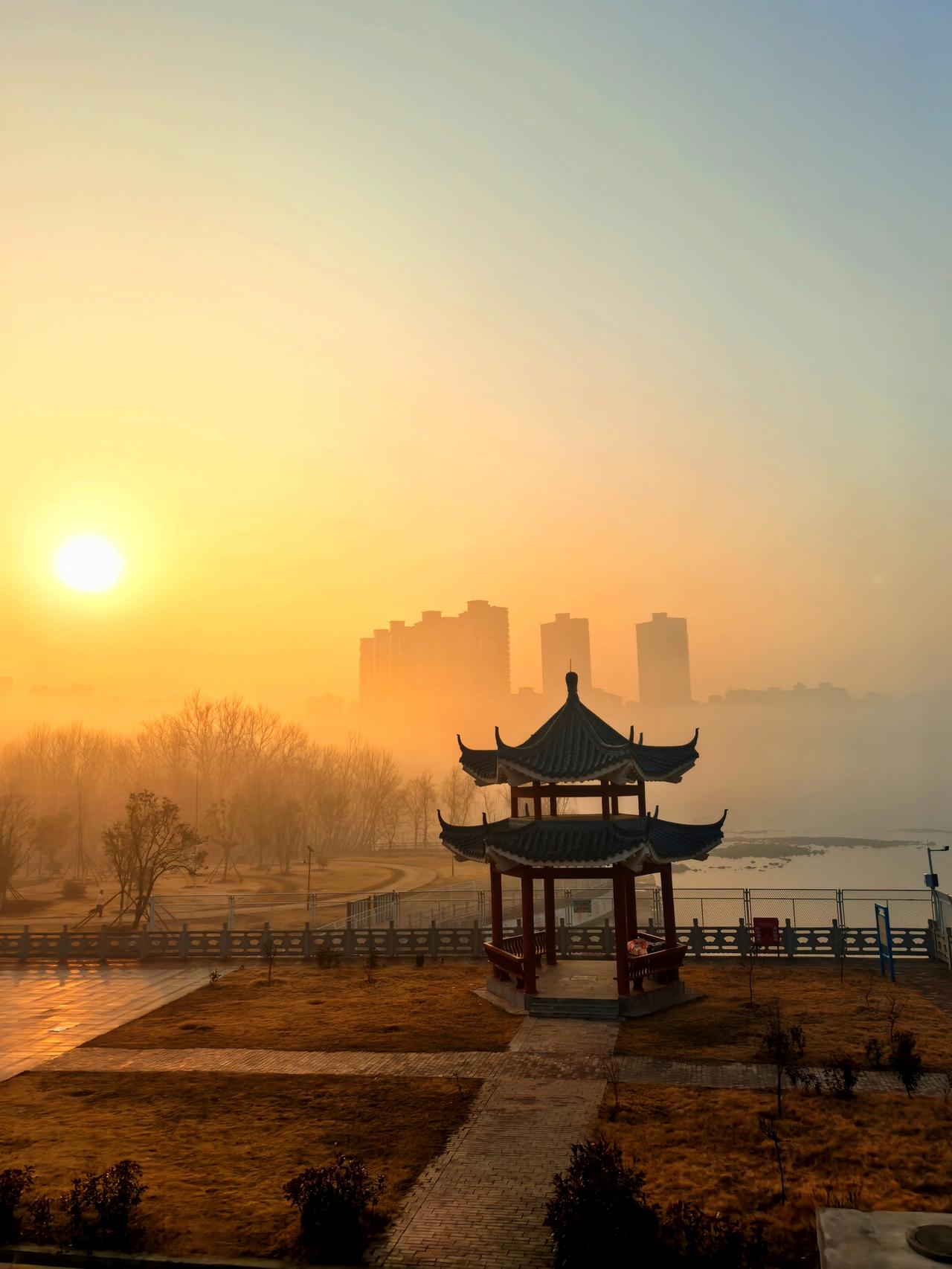 人生没有白走的路，每一步都算数，时间不会说谎，它会让你看清楚什才是最重要的，也会