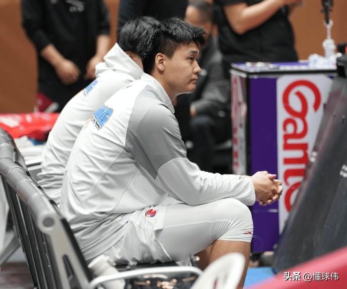 没赵睿还是不行！麦基谈赵睿受伤：

“赵睿是我们非常重要的球员。”

“他的缺席