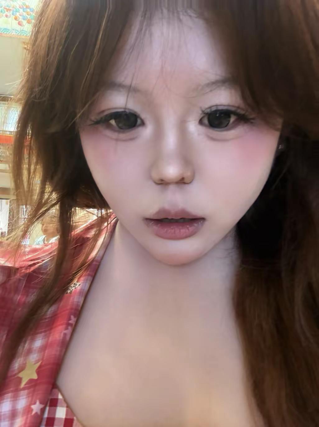 独属于你的香水 尾调竟是我的泪