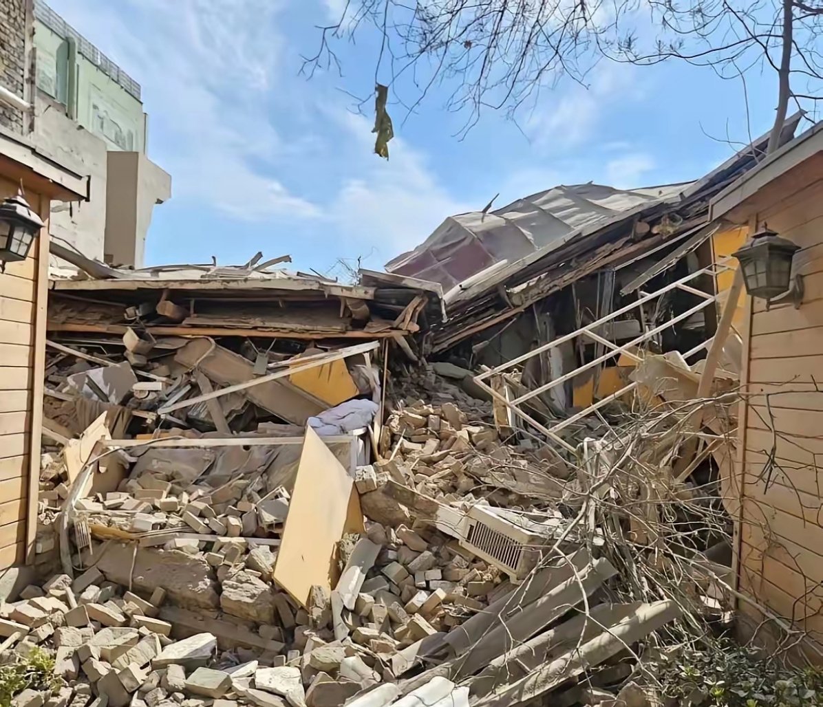 等打完仗，中国的建筑公司真的要忙到飞起了。俄罗斯要重建，乌克兰要重建，以色列要重