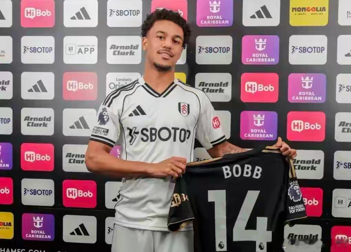 曼城  曼城冬窗离队第一人来了       挪威小将奥斯卡-鲍勃正式离队，加盟英