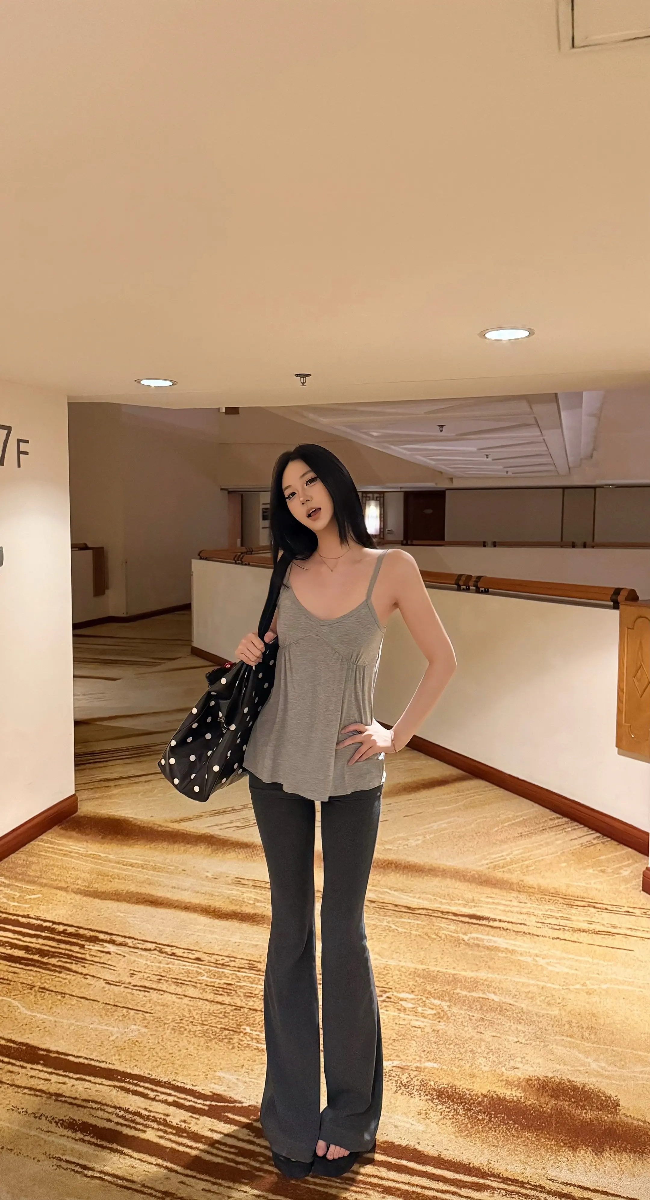 作息乱乱的 人笨笨的 意志淡淡的๑• . •๑