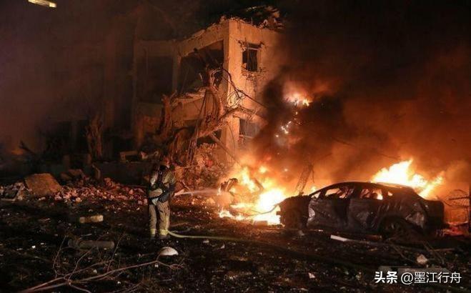 伊朗开出停火“六项条件”：一、保证不再发生战争；二、关闭该地区的美国军事基地；三