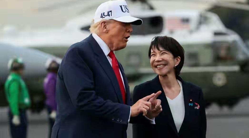 高市早苗这下踢到铁板了！本来想挑事让中美日互掐当渔利，结果自己成了“三国杀”里第