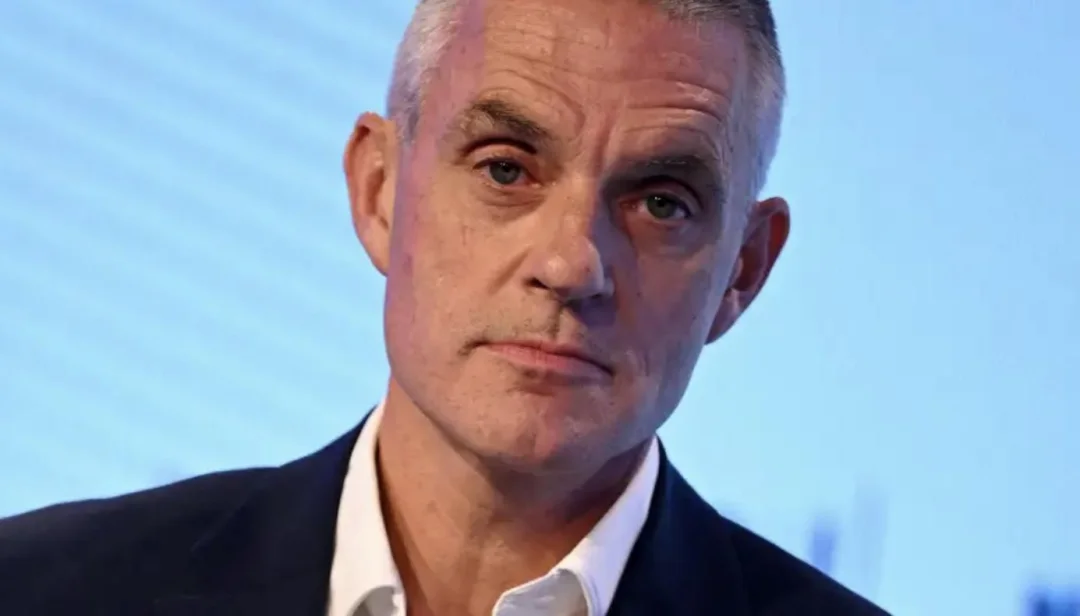 罕见！英国媒体两高层同时辞职