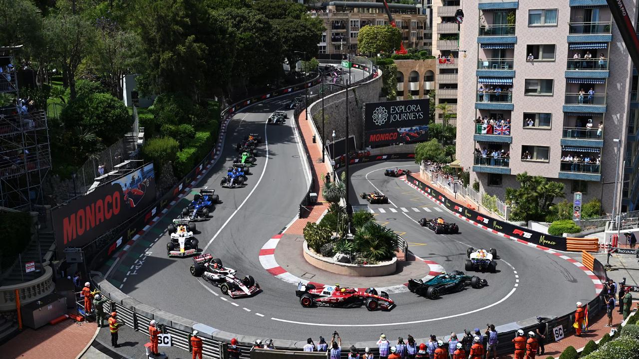 摩纳哥街道赛——F1最短也最难跑的一条
首次办赛：1950年
单圈长度：3.33