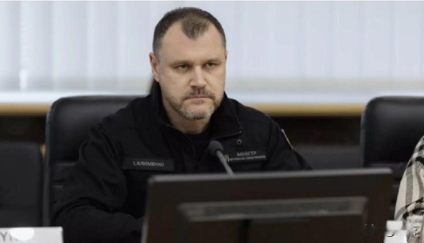 乌内务部长称基辅市内40处设施遭俄军袭击损毁 
 

 
据乌克兰国家通讯社1月