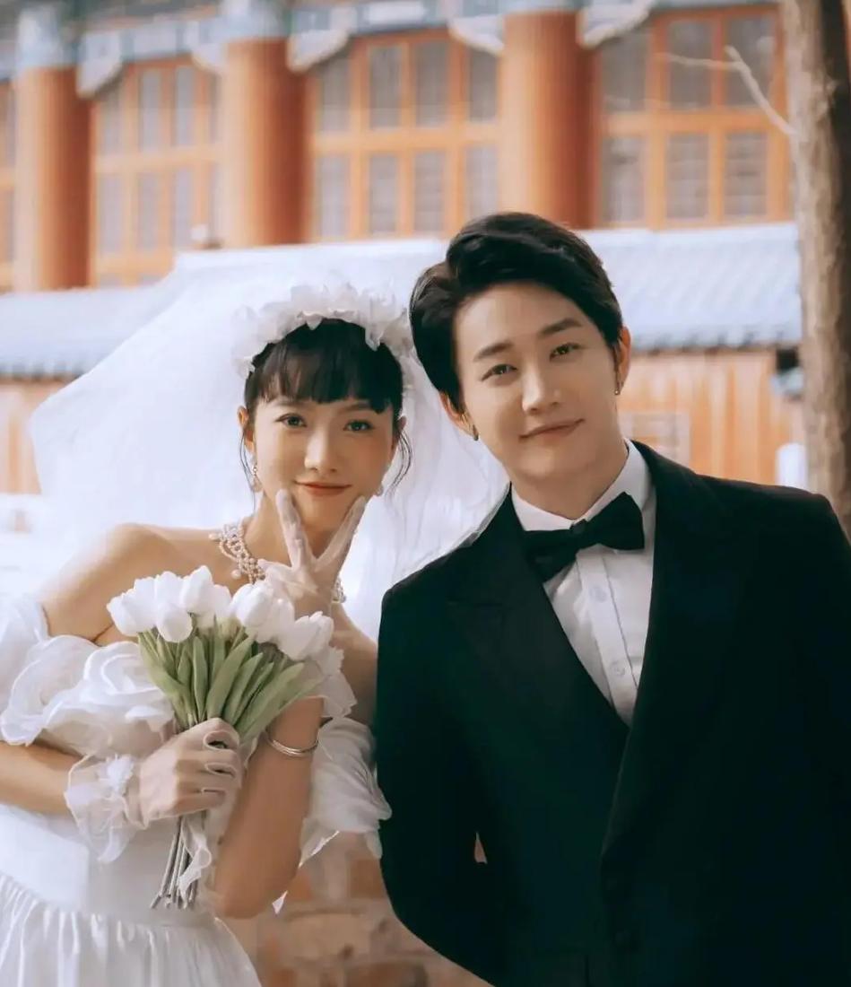 我认为合适的
“三观相合”‌ 是决定婚姻能否长久的最关键因素。