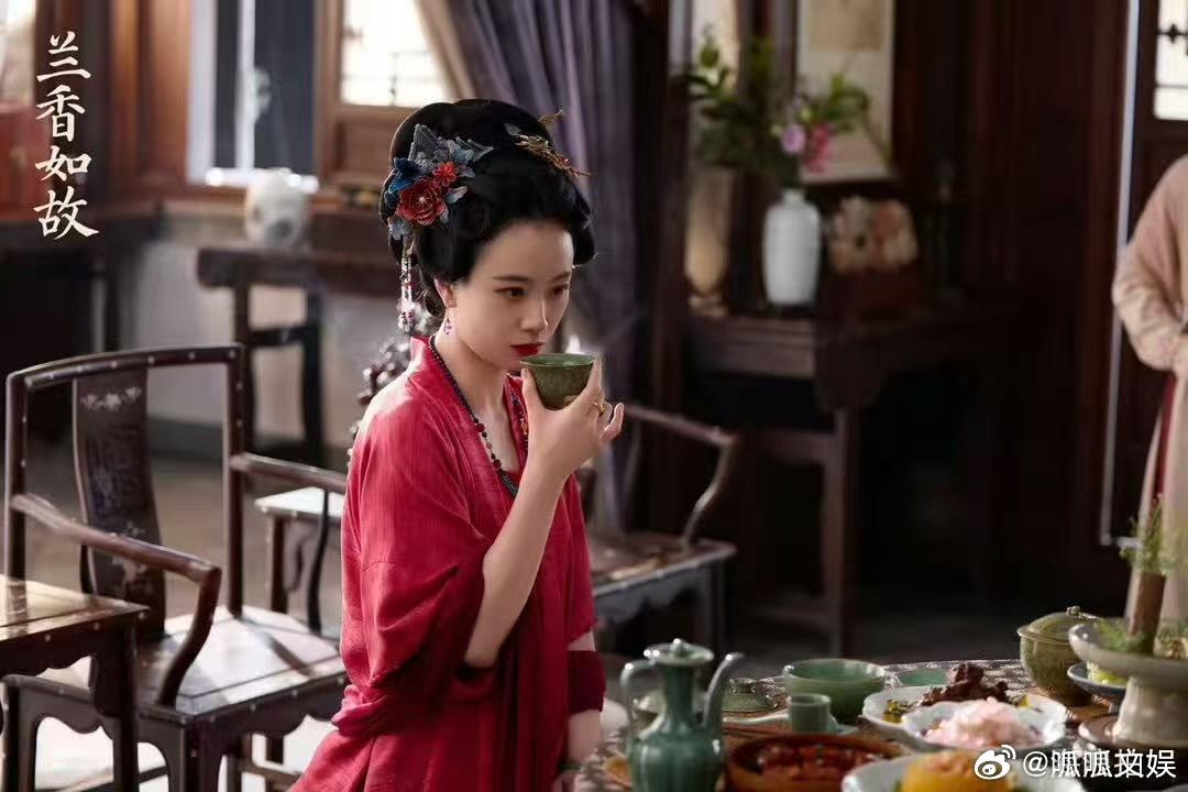 李梦回复李昊李昊给李梦兰香如故打call真诚永远最打动人！和李梦刚结识，李昊就大