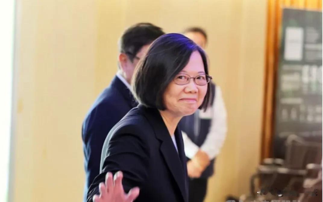 卫报：蔡英文原定10月16至18日窜访英国

英国《卫报》今天报道，在英国外交部