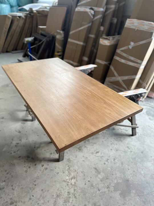 实木桌面:把森林的气息带回家🌲