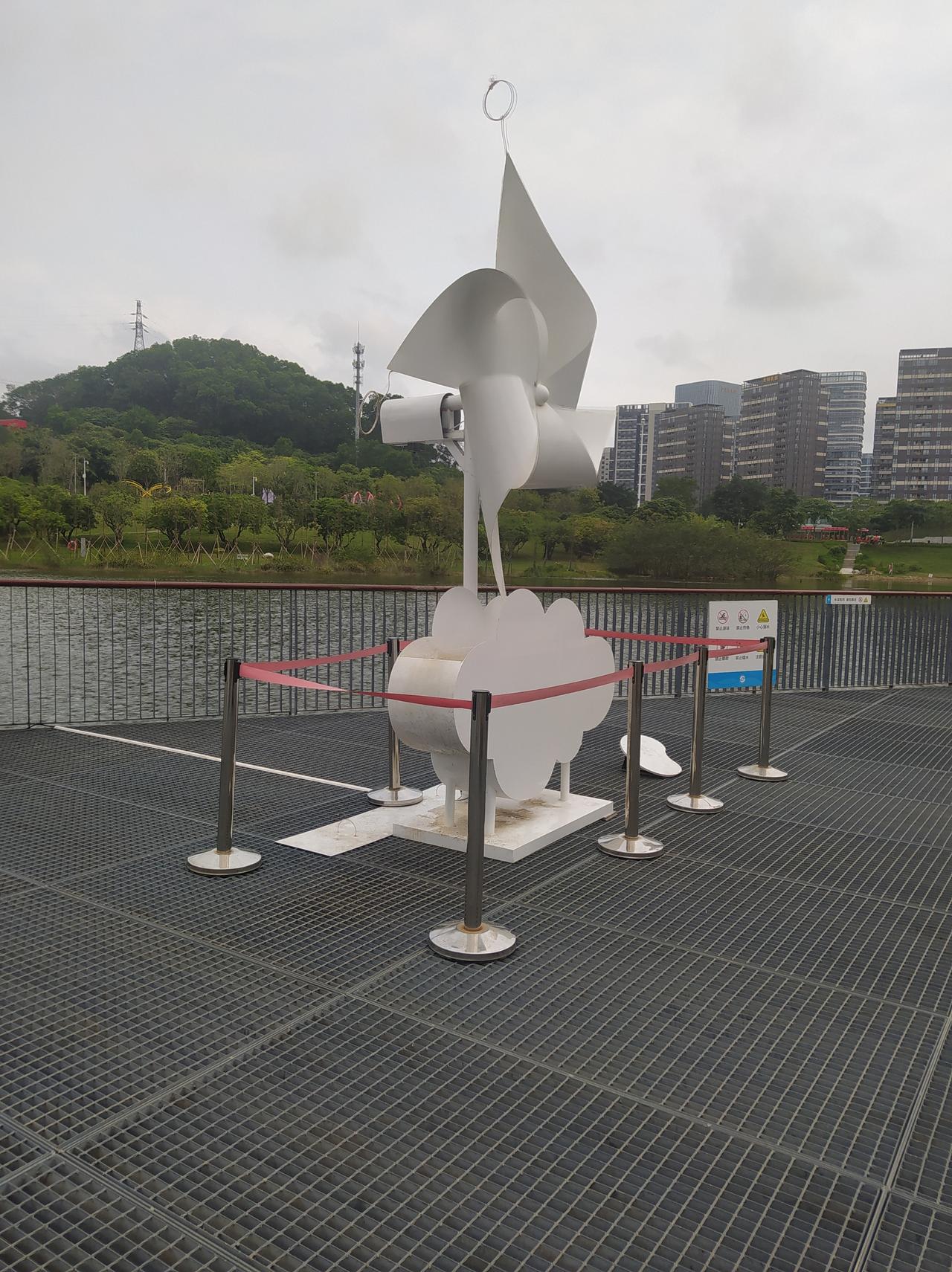 旅游真的能让人心情变好。我今天出来玩，心情特别愉快。
本来这几天心情不好，因为前