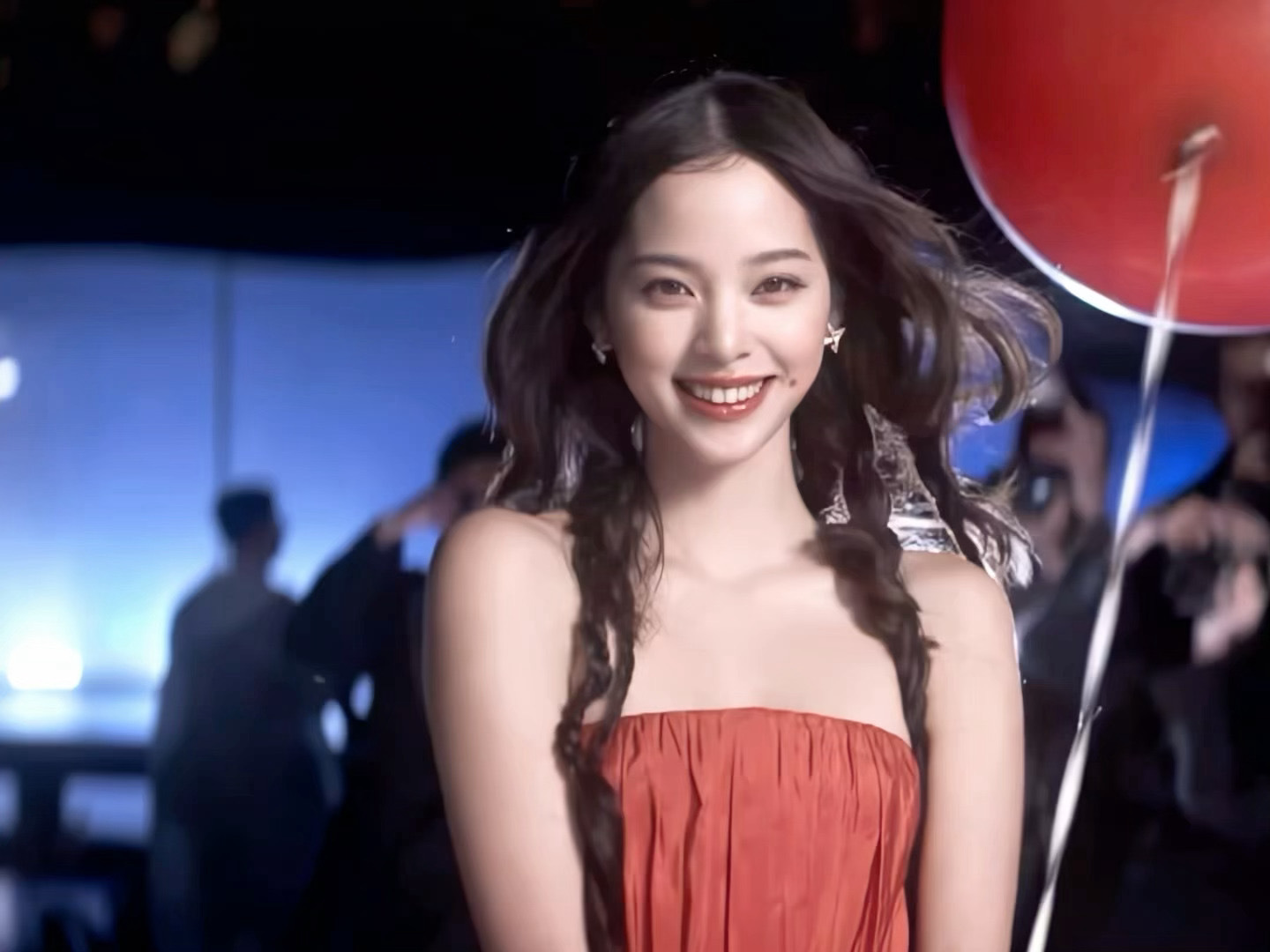 娜比笑起来太灵动了～像小鹿一样治愈🫧欧阳娜娜这个转场太妙了 ​​​