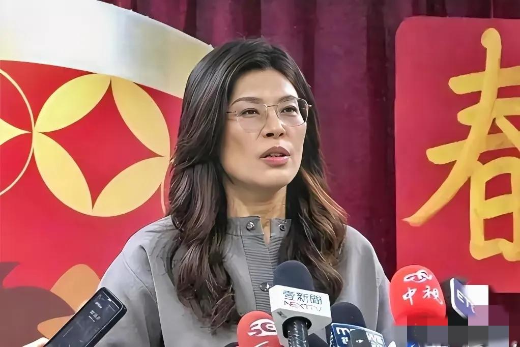 郑丽文终于下定决心，在昨天的国民党中常会上郑丽文再次决定在今年的4—6月之间到访