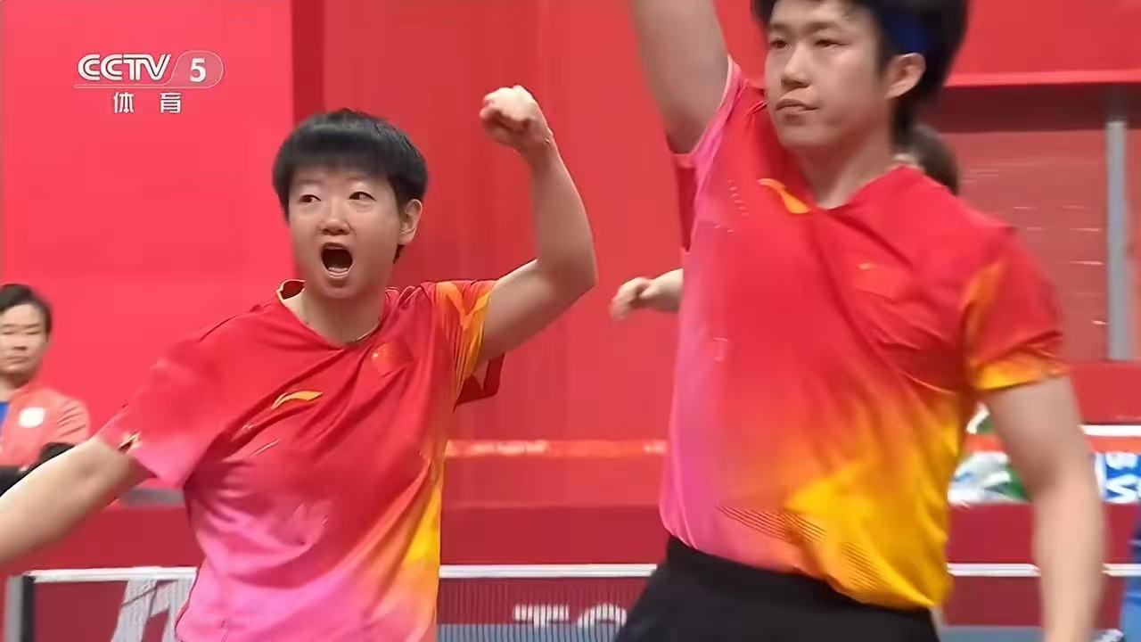 今日的莎头组合太燃了！连续拉爆松岛辉空和张本美和，看台下面所有人都情绪价值给到满