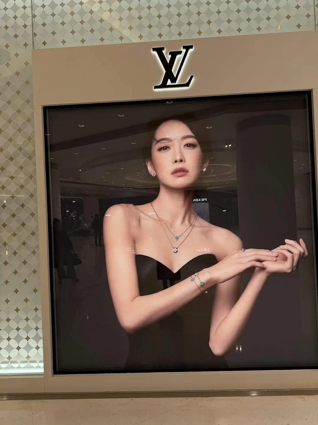 宋茜好权威的一张脸，太争气了，这大地广看的我浑身舒畅宋茜lv品牌代言人