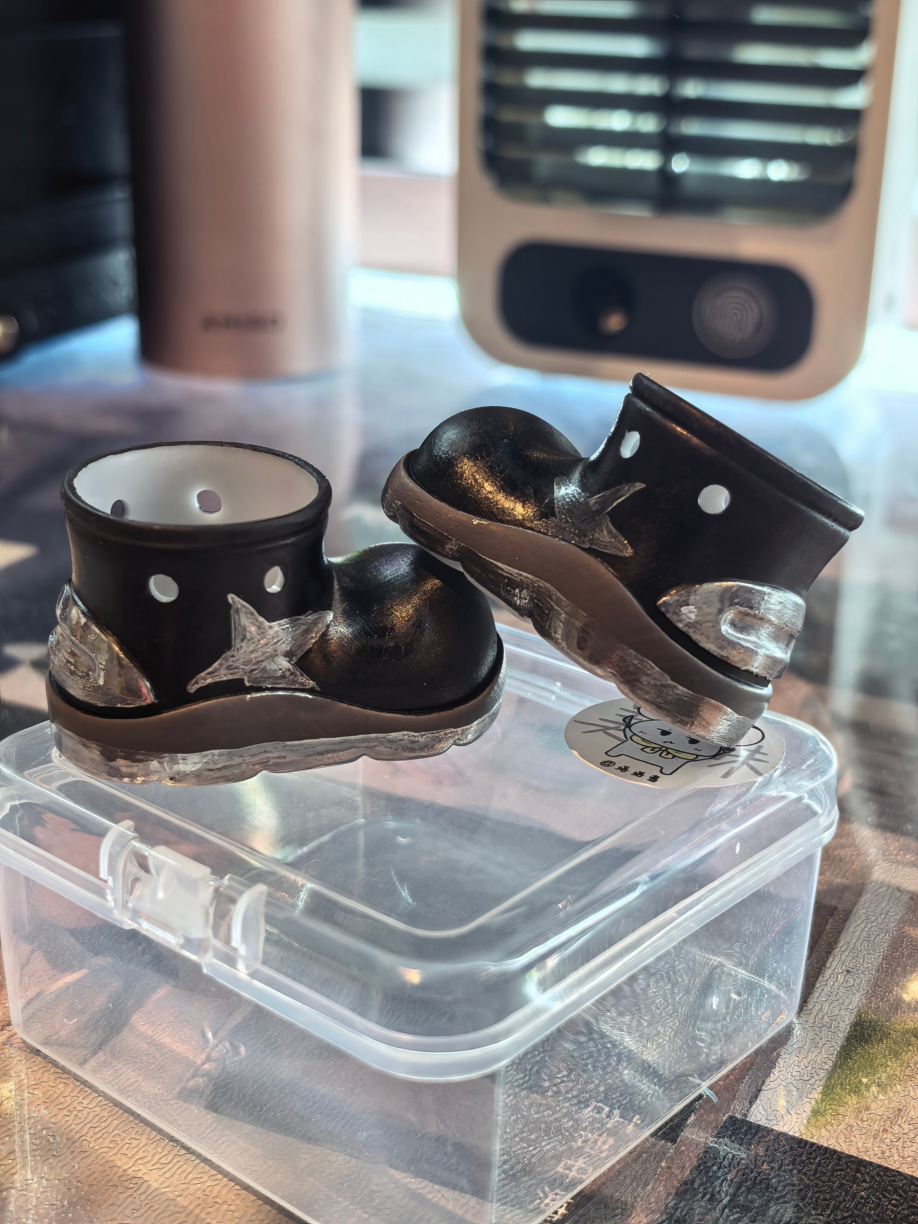嫩嫩手工坊今晚的成果🤗🤗🤗 嫩总做的鞋子是艺术品吧！！！