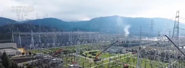7月30日，中央政治局开会定调下半年经济工作。上半年GDP增长4.7%，制造业占