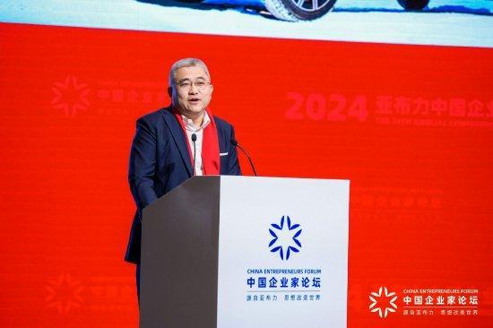 #北京奔驰CEO吐槽有些车企靠堆料竞争#时代变了，这个岁数不知道与时俱进？行业发