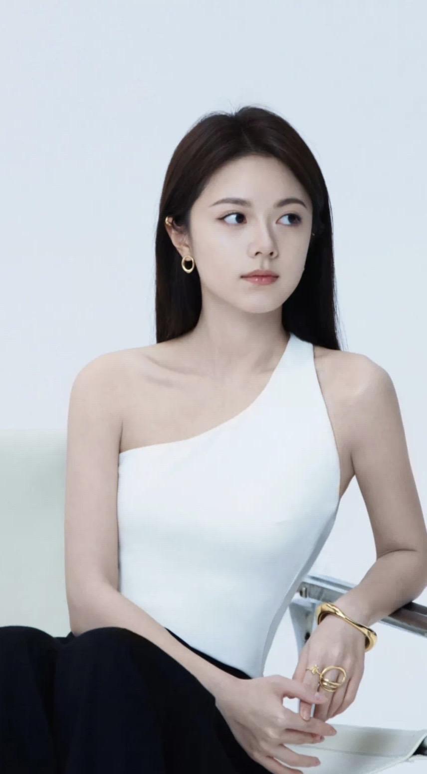 赵今麦