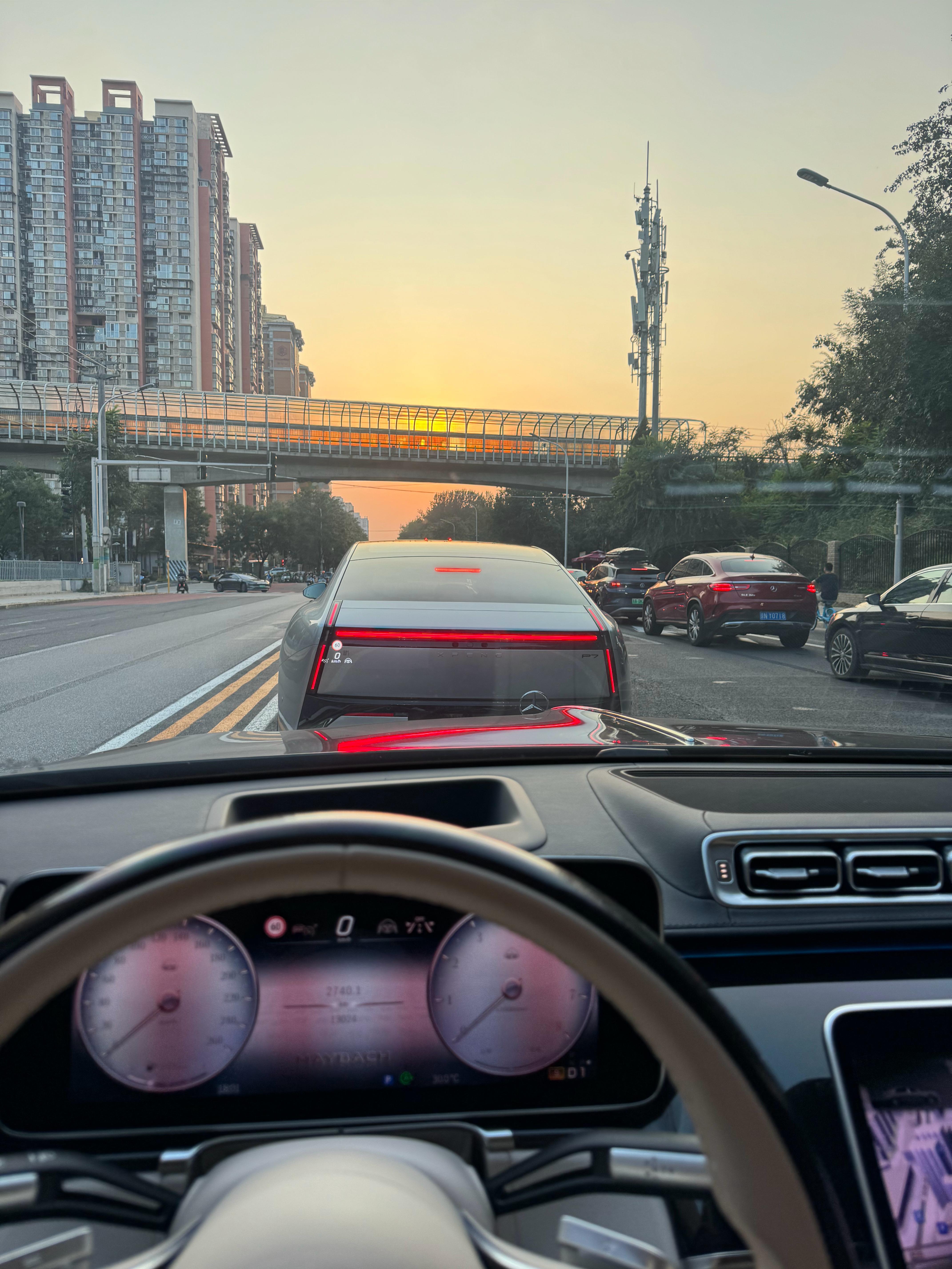真羡慕我同事20多岁就开这么帅的小鹏P7🙈 ​​​