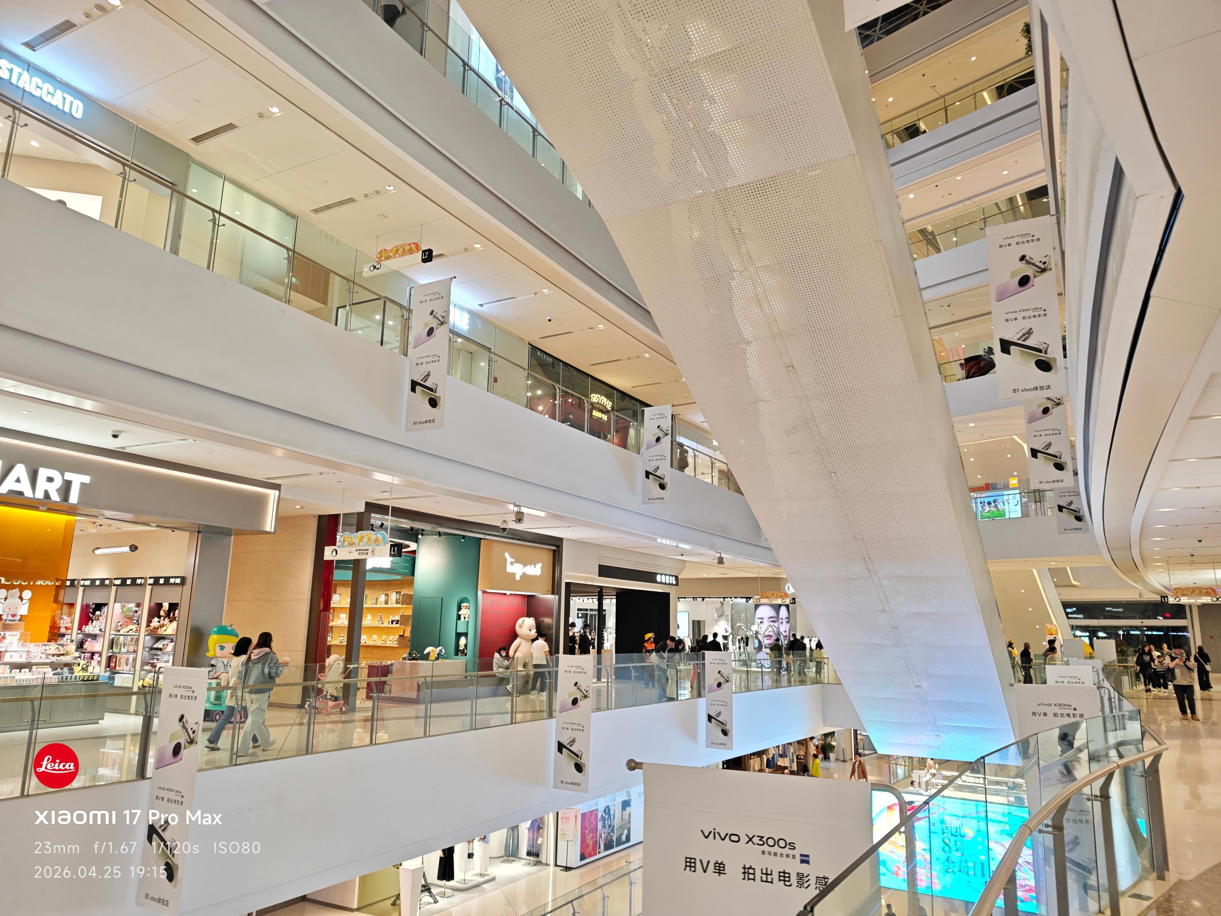 大悦城一看停车场排队9分钟，还是凯德晶萃这种人少点的好多了，但是元爱本家这种烤肉