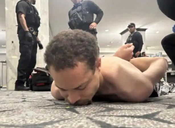 白宫枪手的两句肺腑之言曝光，字字珠玑，美国是真没救了！

美国人办事，果然不走寻