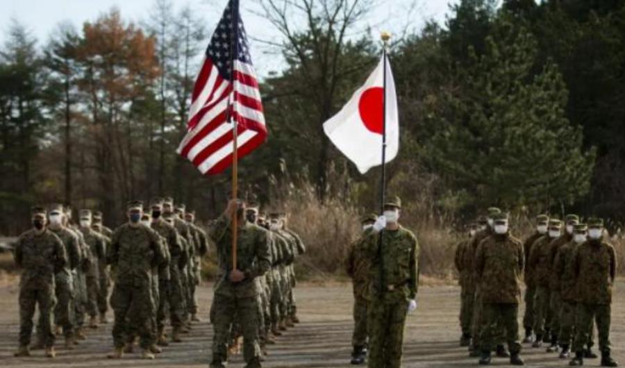 事态升级，中方军舰越聚越多，四川舰和辽宁舰汇合，菲日休想闹事。这两天菲律宾的肩并