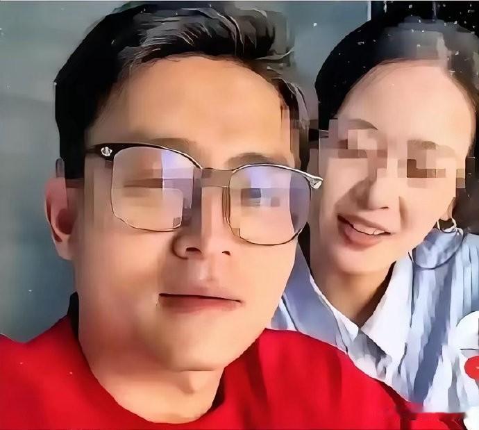 “月入两万，主动上交一万八，家务带娃全包——按说这配置，婚姻该稳如泰山了吧？可无