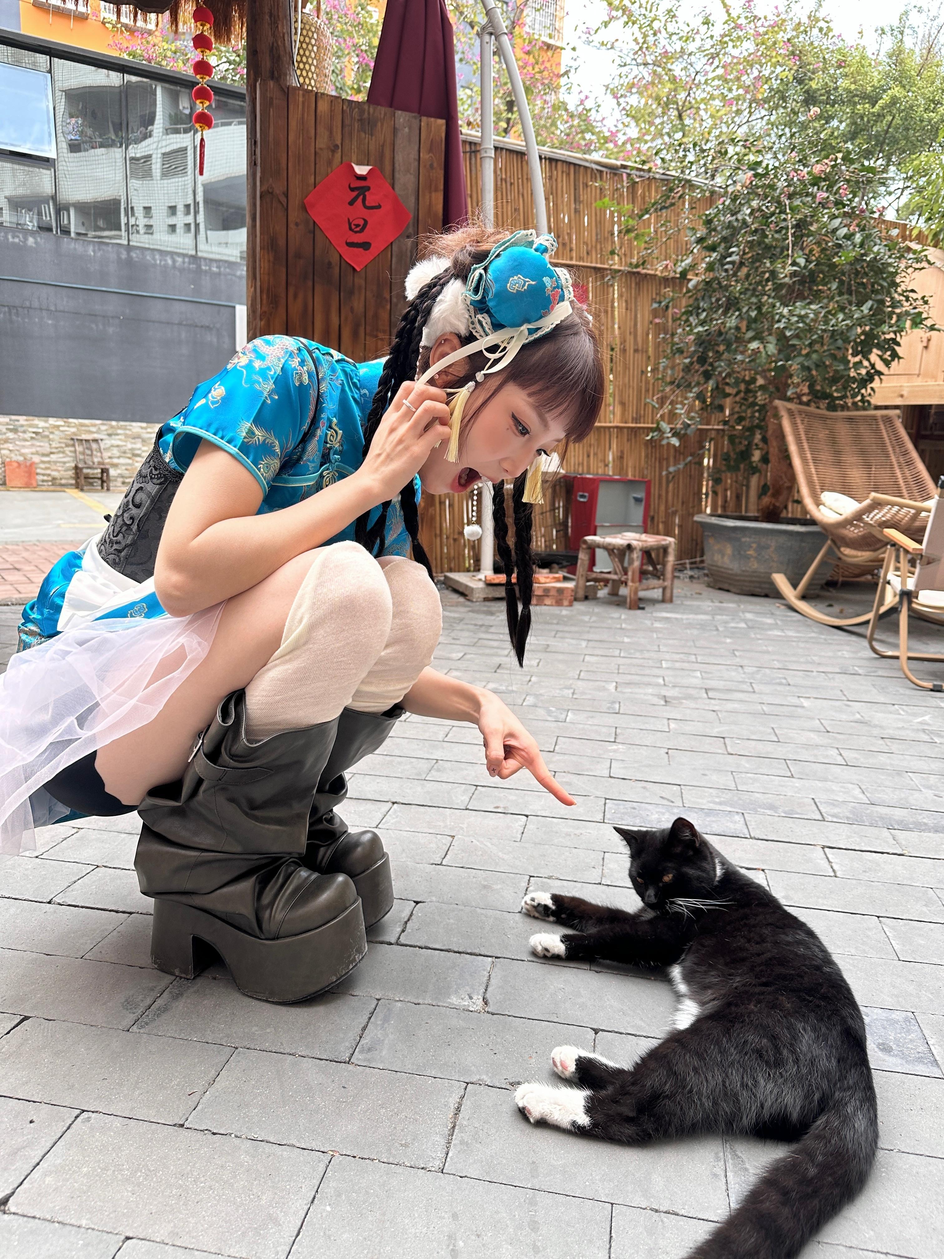 🐈‍⬛ 穿白袜子的小黑！！超级漂亮啊！ ​​​