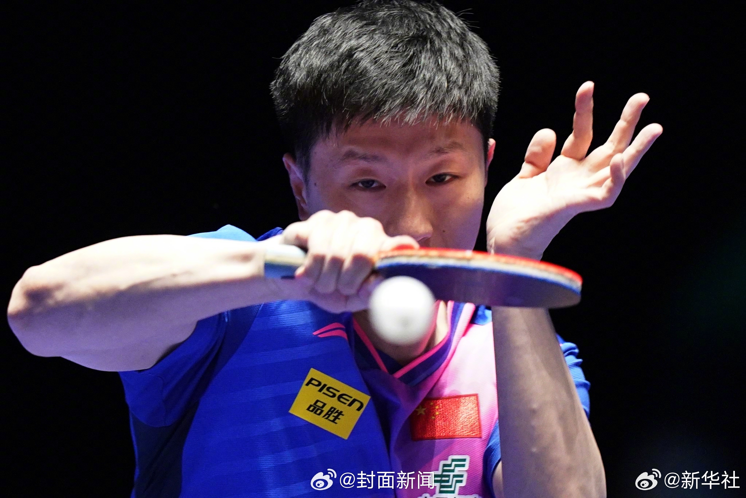 【澳门国际乒联世界杯：#马龙4比0王楚钦晋级决赛#】4月20日，澳门国际乒联世界