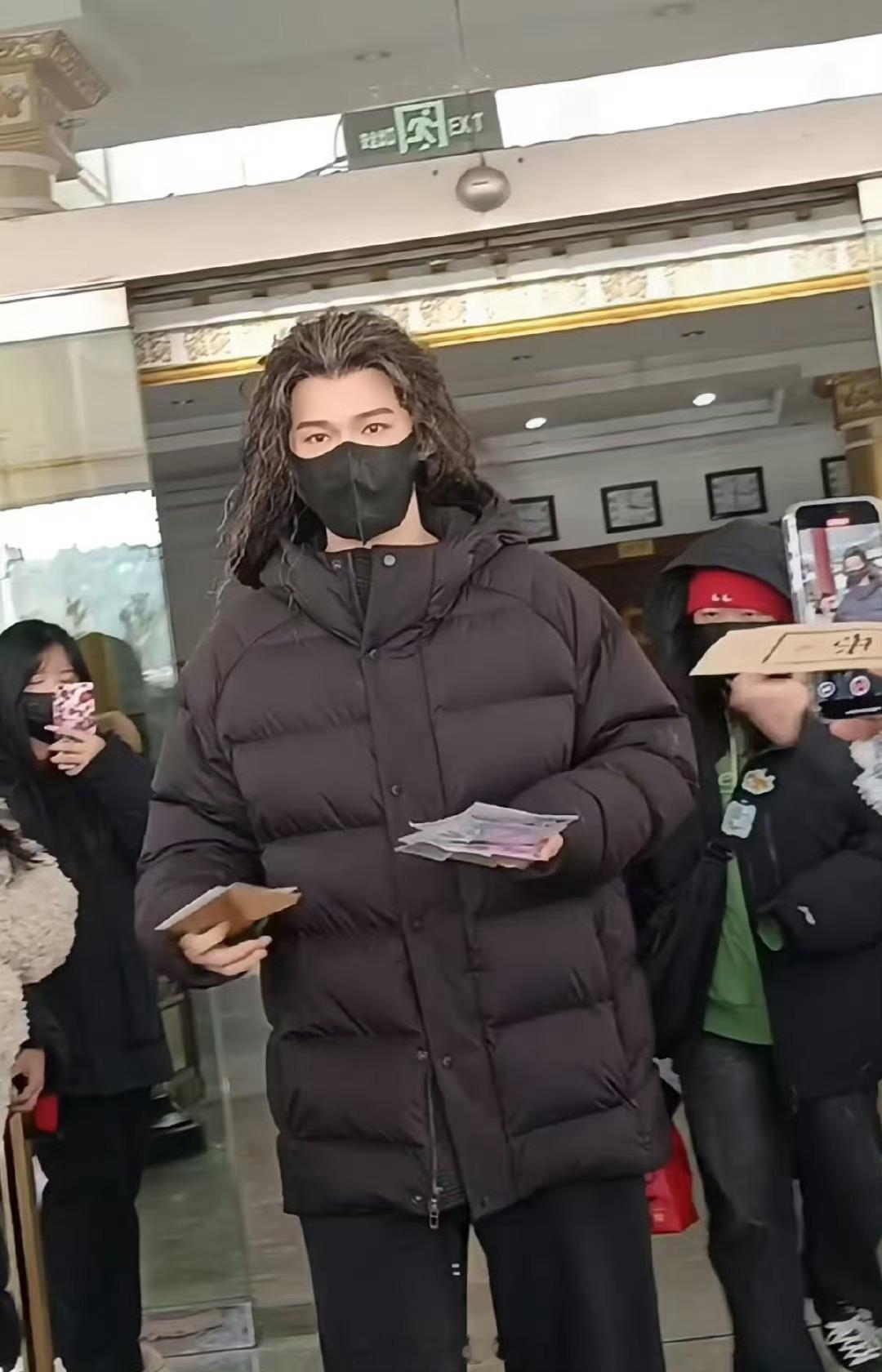 【李昀锐】 李昀锐 舒肤佳变硫磺皂 锐子哈哈哈哈哈哈没事儿你啥样我都爱你，就是宠